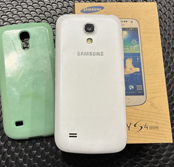 SAMSUNG  Galaxy S4 mini prawdziwy biały kruk w super stanie WARTO