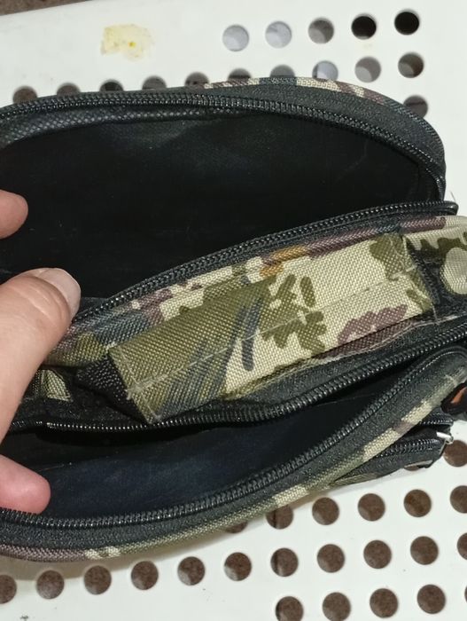 Bolsa com várias aberturas toda nova