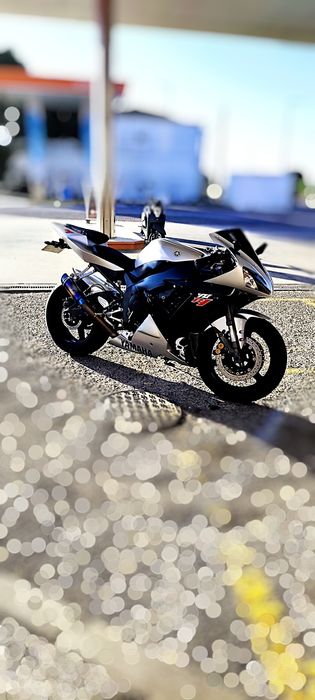 Moto Yamaha yzf r1 2003