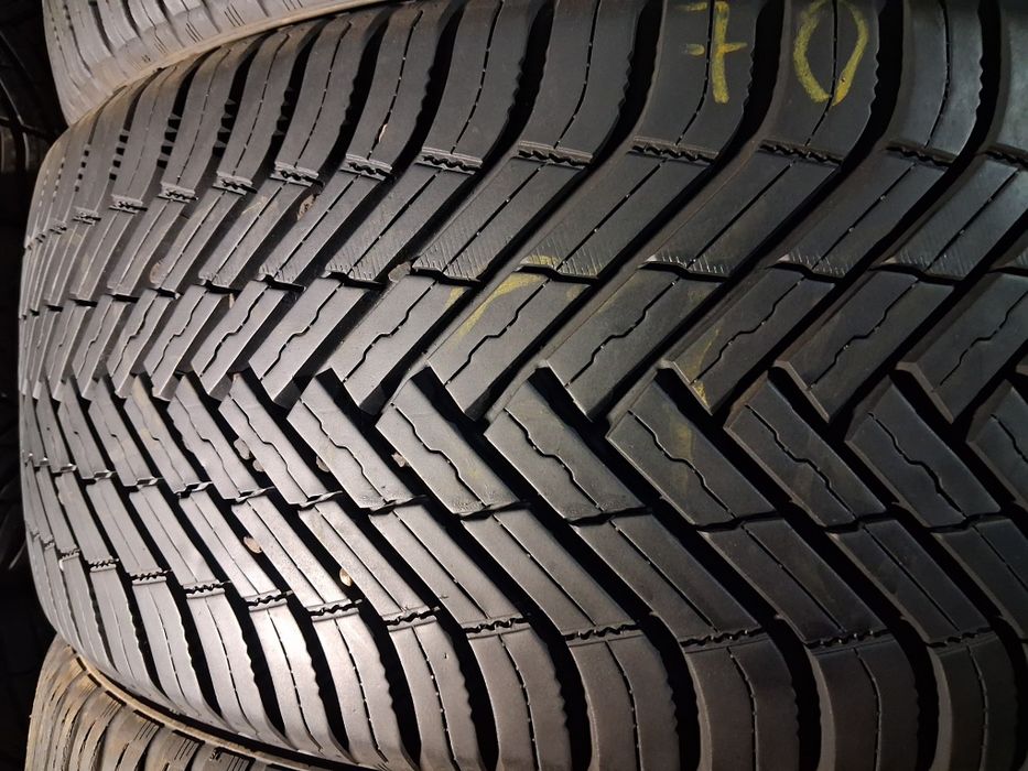 225/45 R18 Nexen N blue 4 seasons GEN 2 шини б/у всесесонні КОМПЛЕКТ