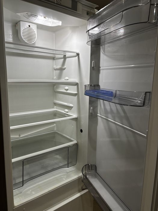 Frigorifico de encastre  FAGOR 278 litros