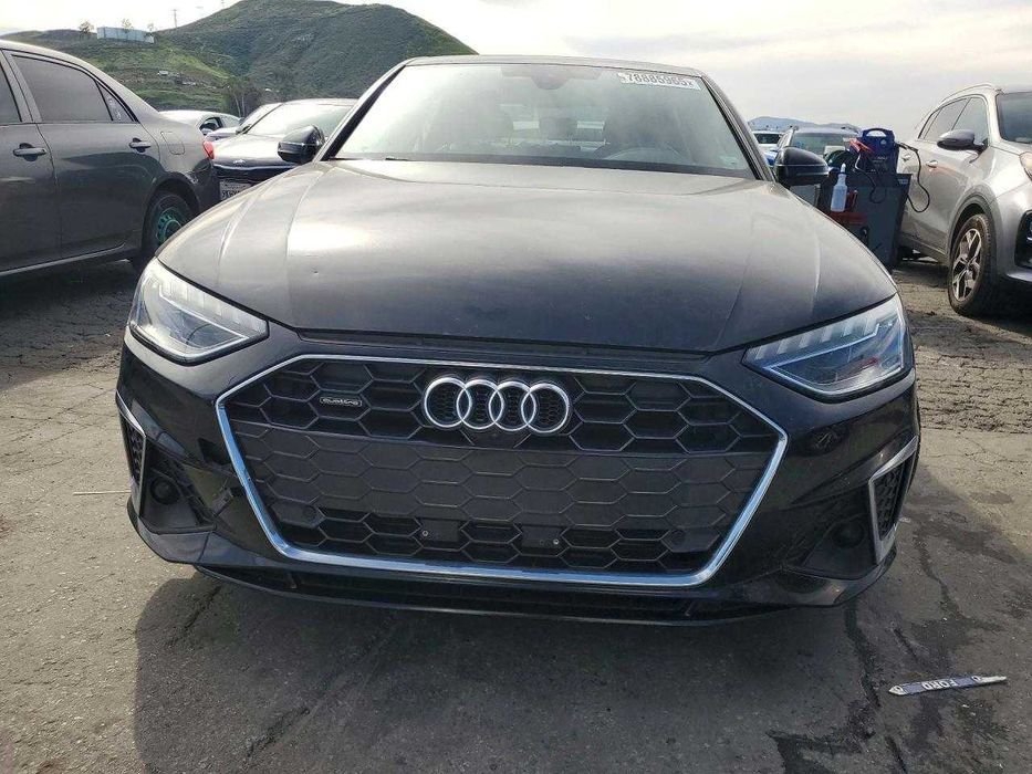 AUDI A4 B9 2019- РЕСТ Двері / Перід / зад / Ліві / Праві в колір б.у
