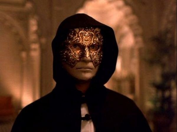 Máscaras Eyes Wide Shut Tom Cruise Padre Rapariga Veneza