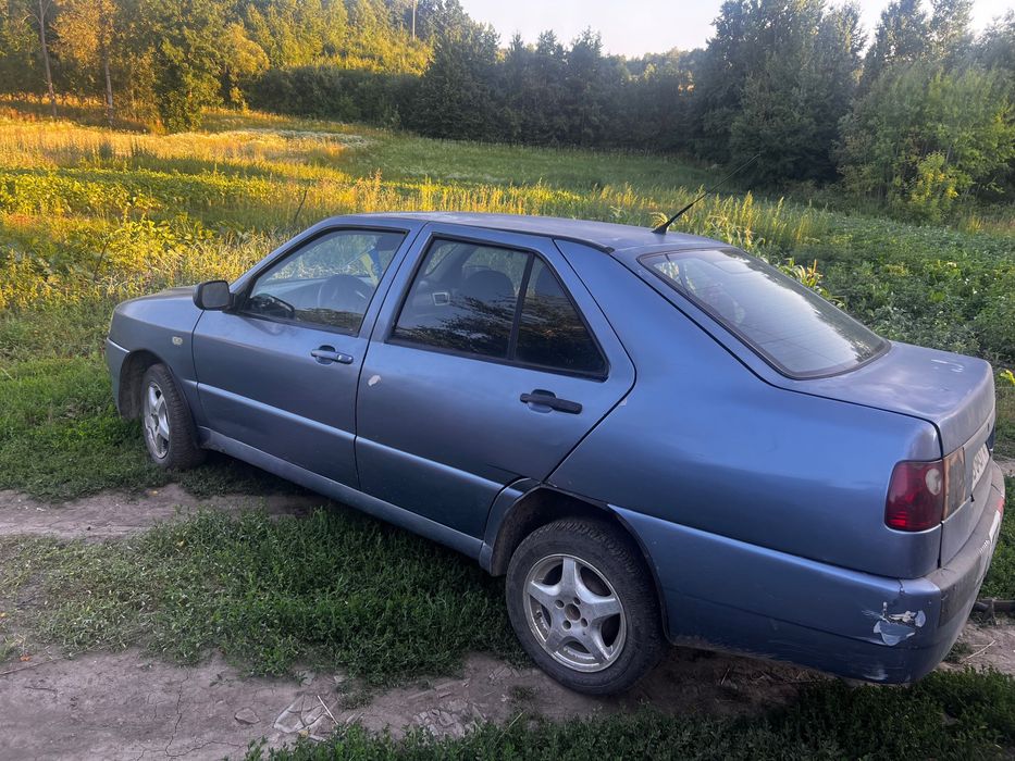 Авто Amulet cherry