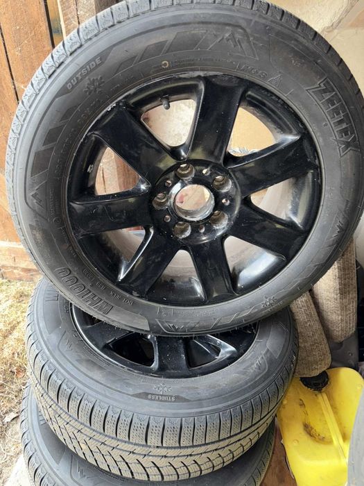 Alufelgi z oponami zimowymi do BMW
