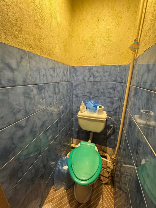 Продаж здорової 3-и кімнатної квартири у тихому місці