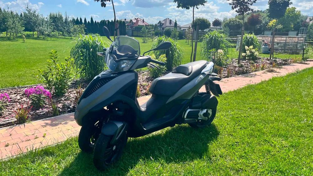Piaggio mp3 yourban 300