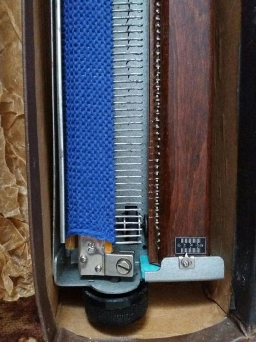 новий ручний вязальний апарат