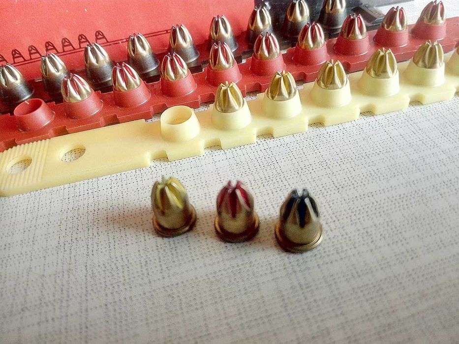 Продам патрони HILTI і Sellier & Bellot до монтажних пістолетів