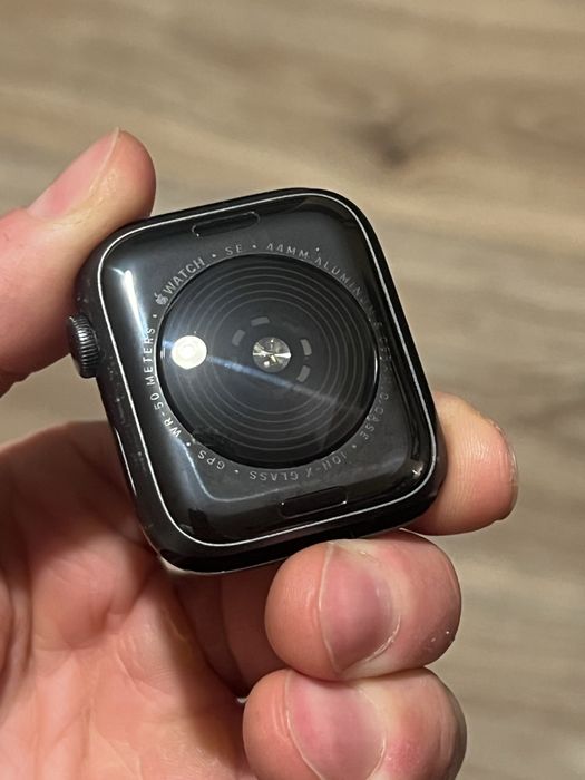 Apple Watch SE 44mm Space Grey | Etui x3 GRATIS