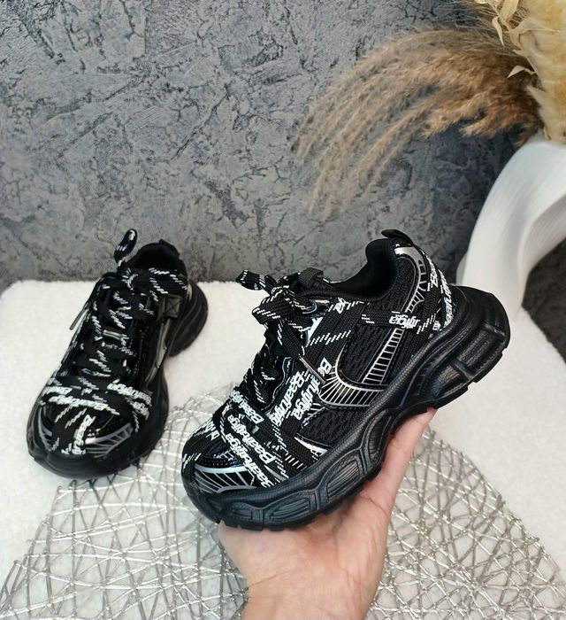 Дитячі кросівки для хлопчика 26 27 28 29 30 31 32 33 кроссовки