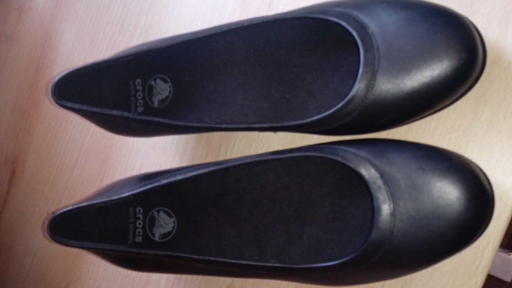 Чорні балетки Crocs р.7.5 37-25см Бежеві туфлі next р. 38 - 24.5 см