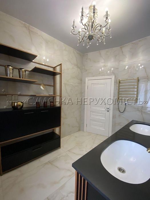 Продам шикарний будинок в м. Суми