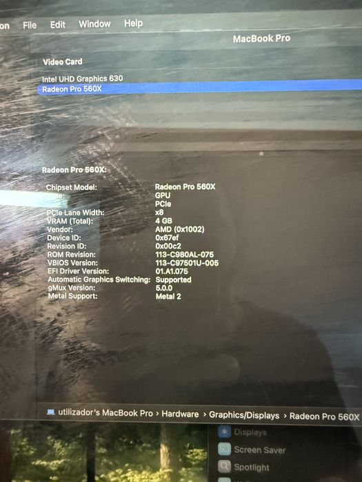 Portátil Apple MacBook Pro A1990 i9 32GB RAM 500GB SSD Grafica AMD Pro 560x 4GB