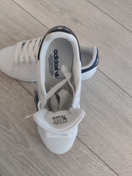 Adidas. Stan Smith
