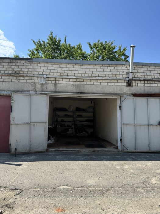 Сдам гараж сухой с погребом