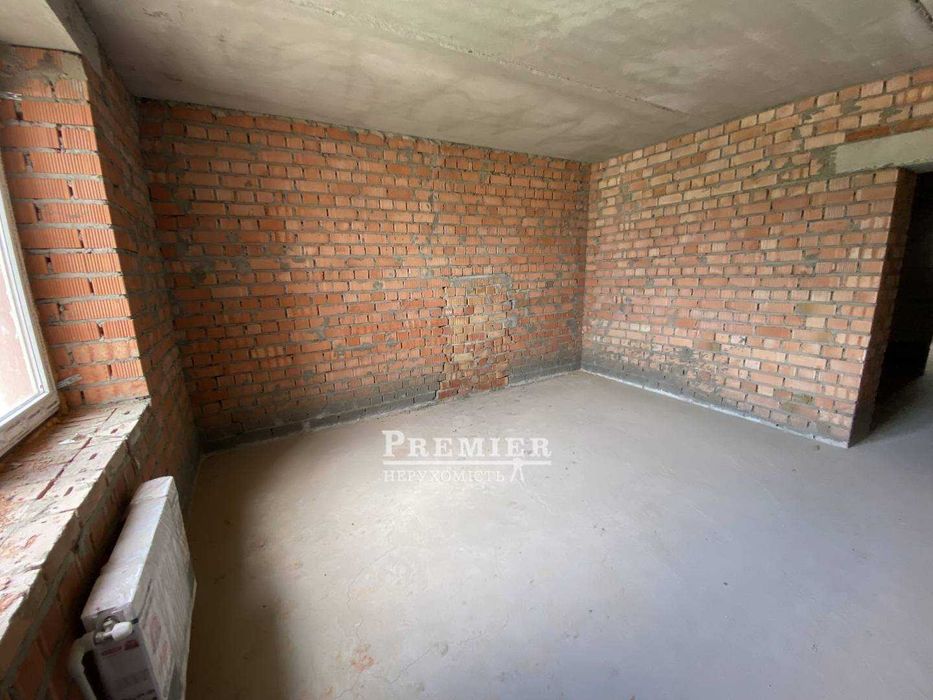 Продам 2-х кімнатну квартиру на Сахарова