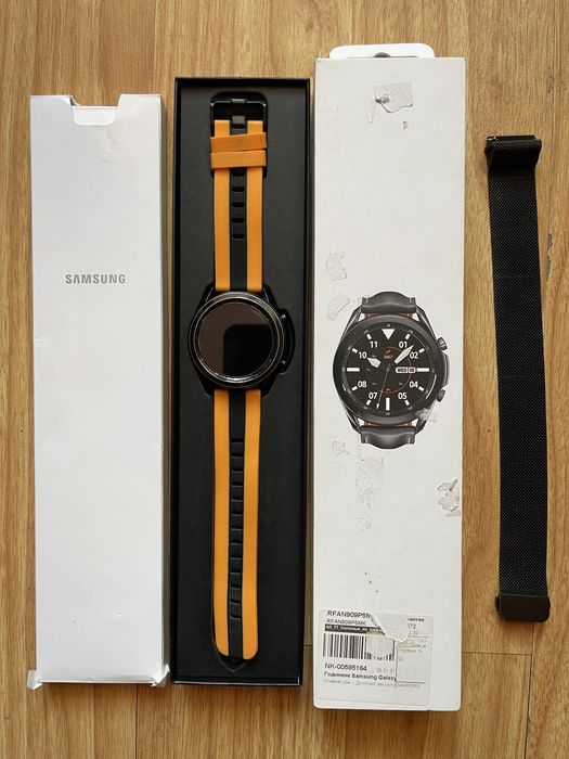 Смарт годинник Samsung