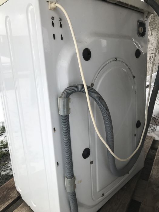 Продам пральну машину Атлант