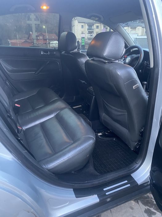 Автомобіль Фольксваген пасат б5+