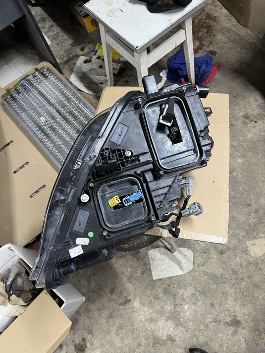 Фара Инфинити QX30 фул лед