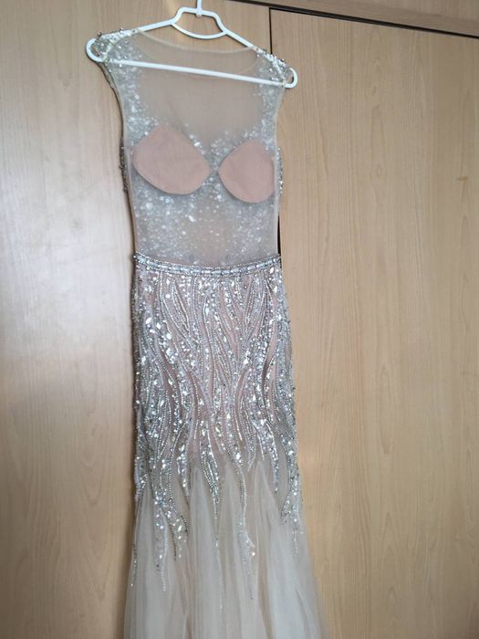 Вечірнє/випускне плаття. Возможен торг/сросно