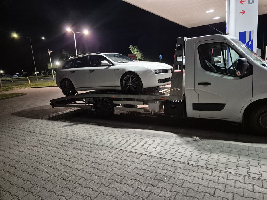 Dokładki, Nakładki progowe Alfa Romeo 159
