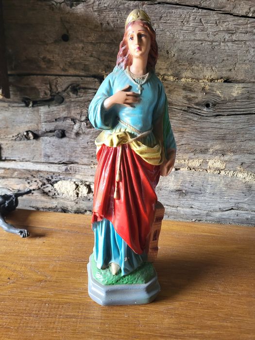 Stara figurka Święta Barbara
