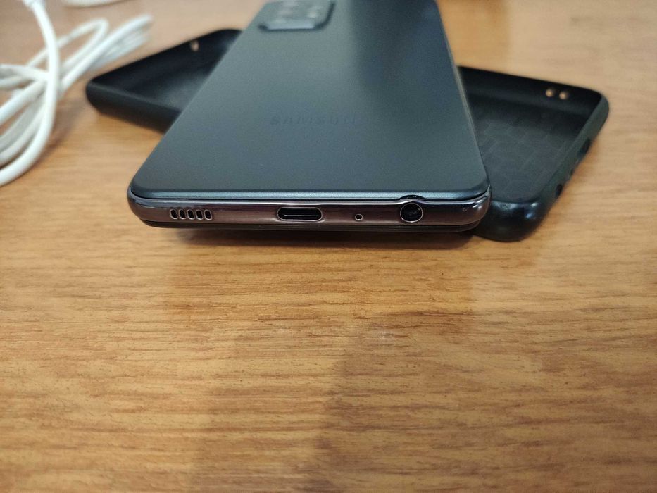 Samsung Galaxy A52 A525F-DS 8/256GB ,камера 64 мП , дисплей Амолед