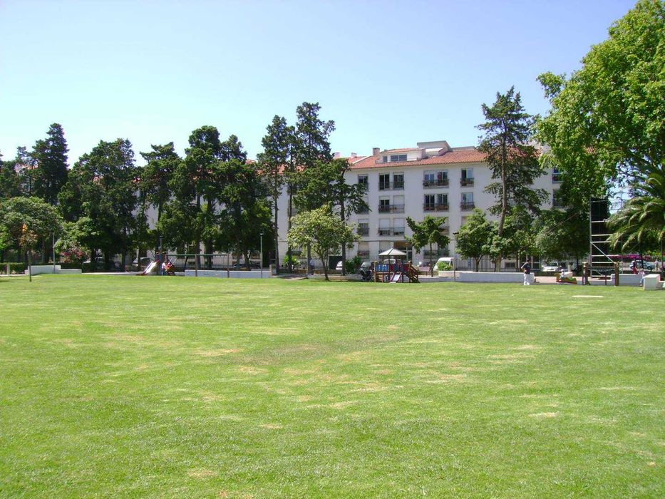 T2 Carcavelos centro qta Alagoa