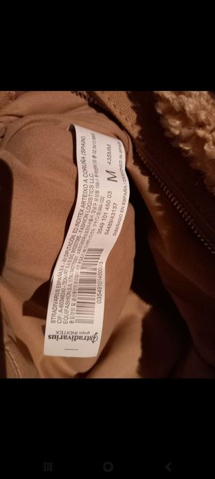 Bolsa bege de pêlo artificial - Stradivarius