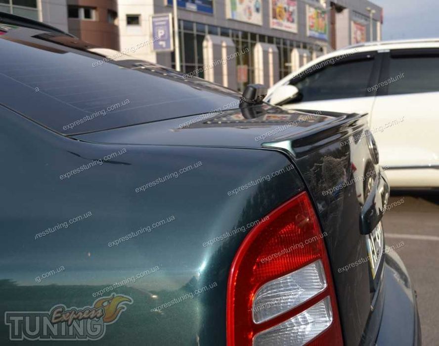 Спойлер Козырек Бленда Лип Накладка Skoda Octavia A4 Tour Milotec