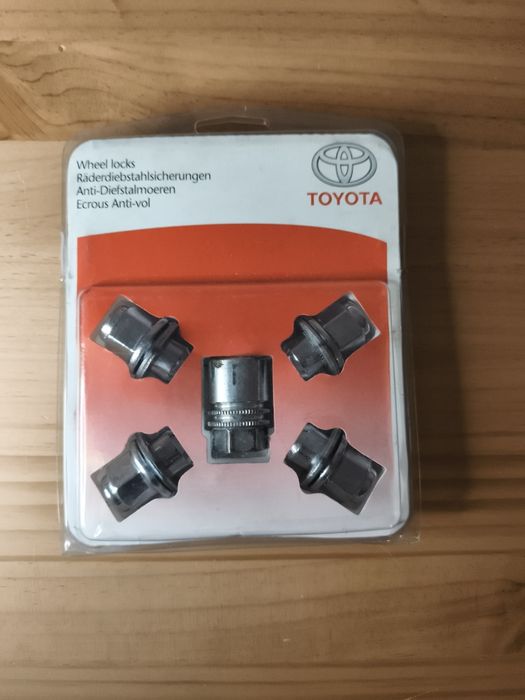 Kit Porcas Antirroubo Toyota – Original (Novo)