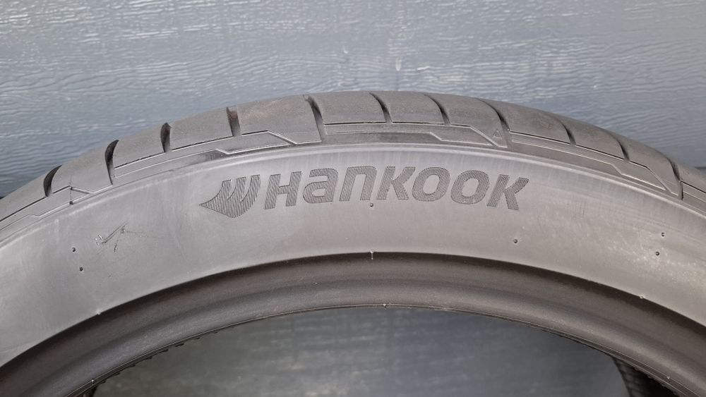 Hankook 235/45 R21 i 265/40 R21 E-Tron ID.6 2023