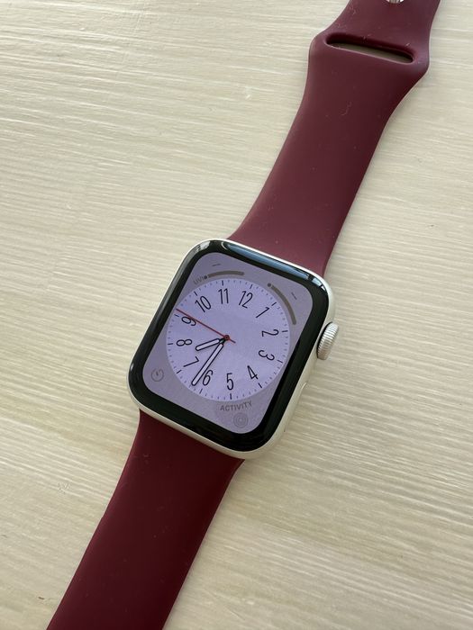 Apple Watch SE (2nd Generation)