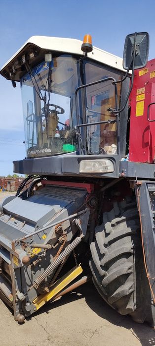 Продам комбайн КЗС 1218