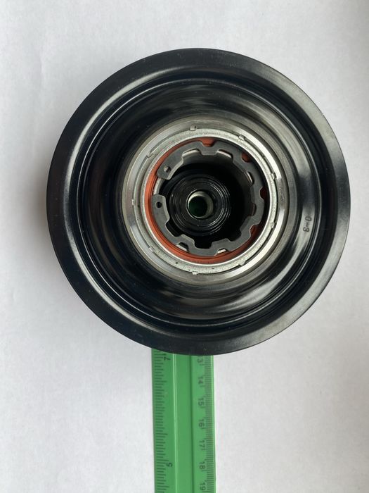 Шків компресора кондиціонера Ауді Audi A4 b8 b9 A5 Q5 VW