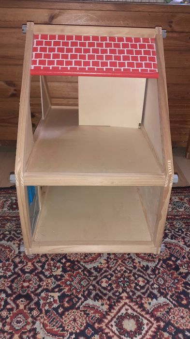 Domek drewniany dla lalek,niemiecki