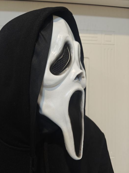 Маска на хэллоуин ghost face крик латекс