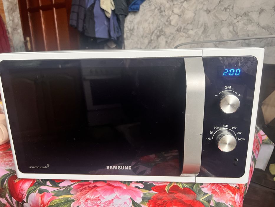Микрофильова піч Samsung
