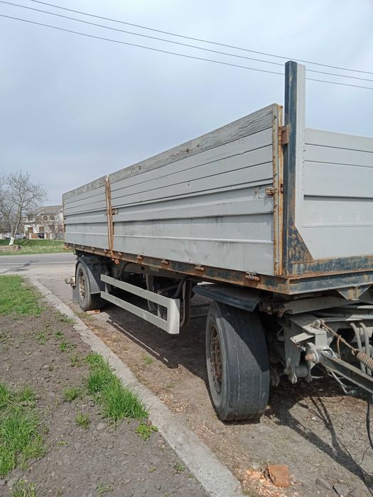 Причіп Schmitz 2010 року