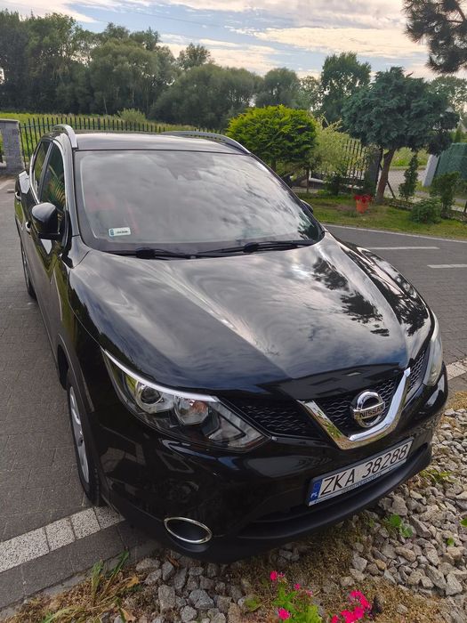Nissan Qashqai NISSAN QASHQAI J11 z bogatym wyposażeniem. Cena do negocjacji.