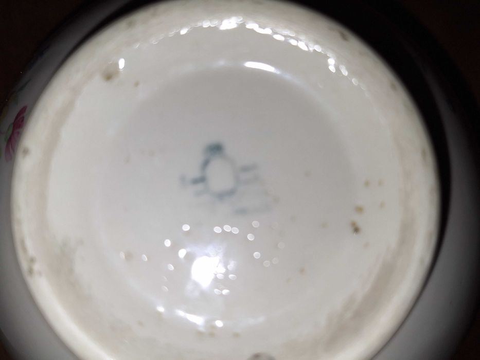 Miseczki porcelanowe w kwiaty różne 3 sztuki PRL