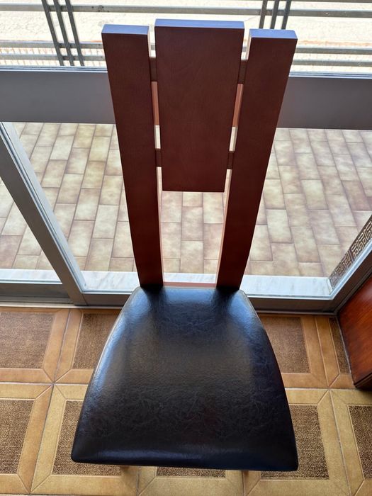 Cadeiras de sala de jantar