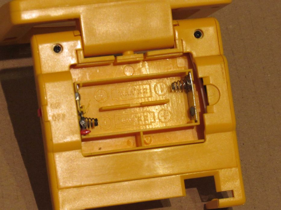 Lupa amarela para Nintendo Game Boy Color