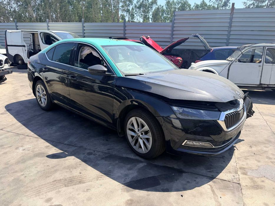 SKODA OCTAVIA IV 2.0 TDI DE 2021 PARA PEÇAS (MOTOR DTT E CAIXA DSG)