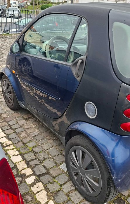 Vendo  Smart fortwo cdi 2002 AVARIADO