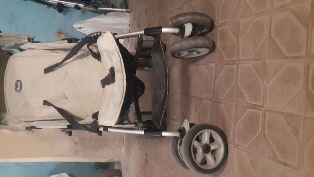 Прогулочная коляска Chicco Multiway