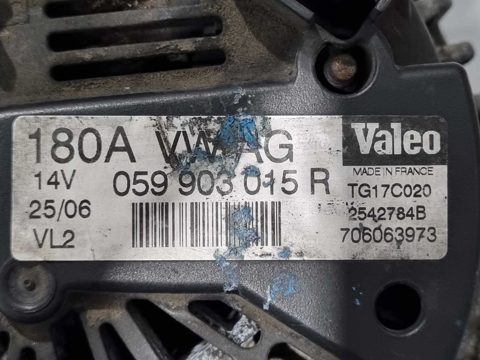 Alternador VW marca Valeo