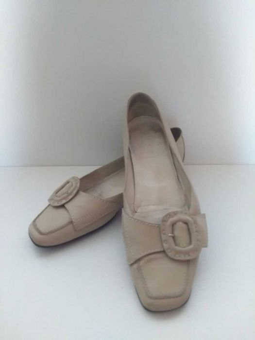 GEOX Бежеві Шкіряні Жіночі Мокасини / Туфлі